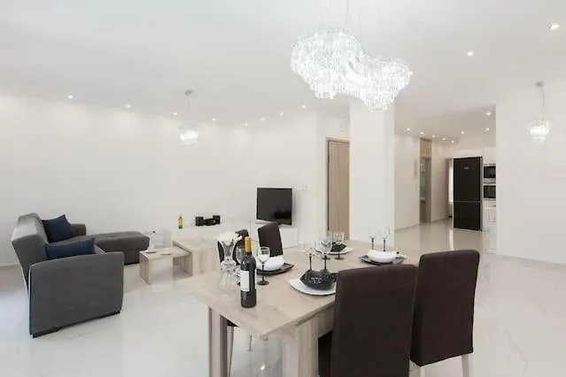 Despina\'S Luxury Apt Downtown
